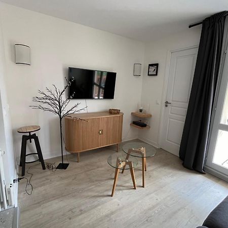 Beautiful Flat With Swimming Pool Tennis Court And Private Car Parking 109 Le Touquet Exteriér fotografie